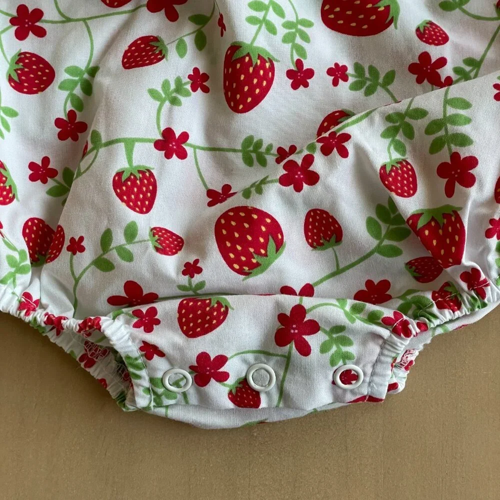 Southern‎ Smocked Company Strawberry Bubble Romper - Size 24M/2T
